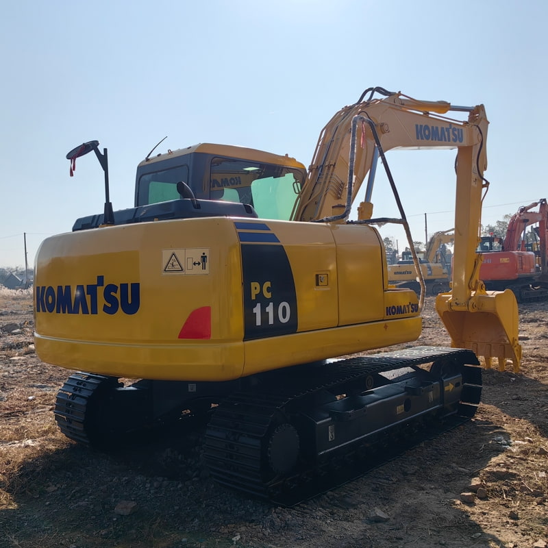 二手小松110-7挖掘机