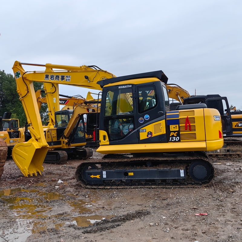 Used 小松130-7 excavator