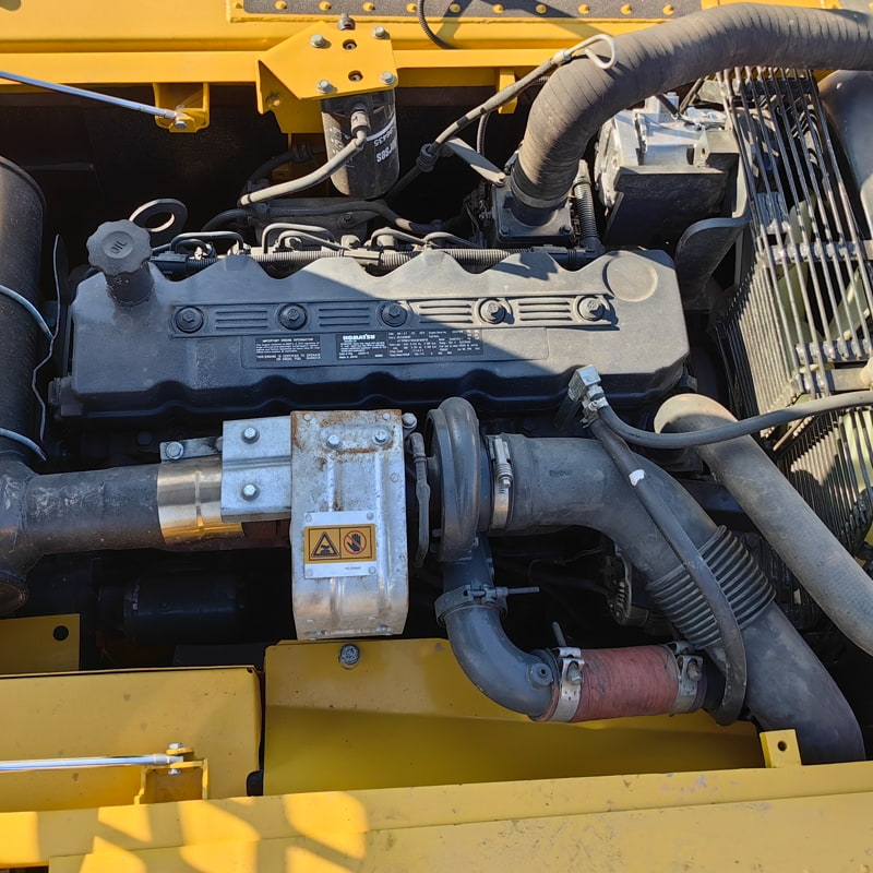 二手小松200-8MO挖掘机