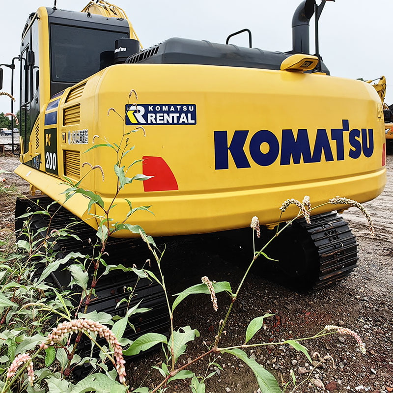 二手小松200-8挖掘机