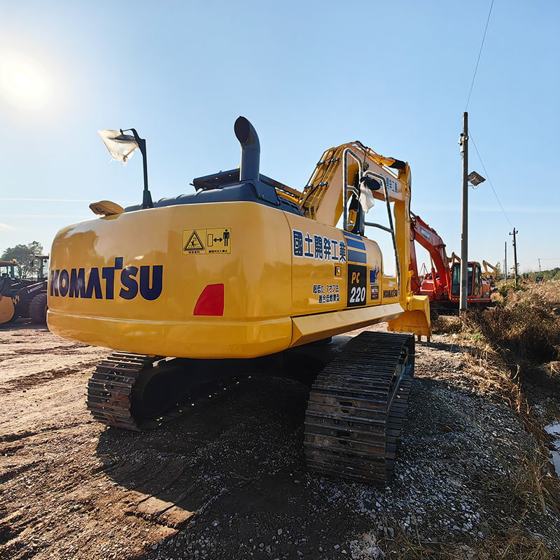 二手小松220-8N1挖掘机