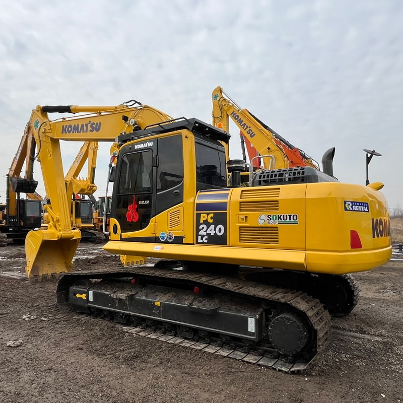 Used 小松240-8 excavator