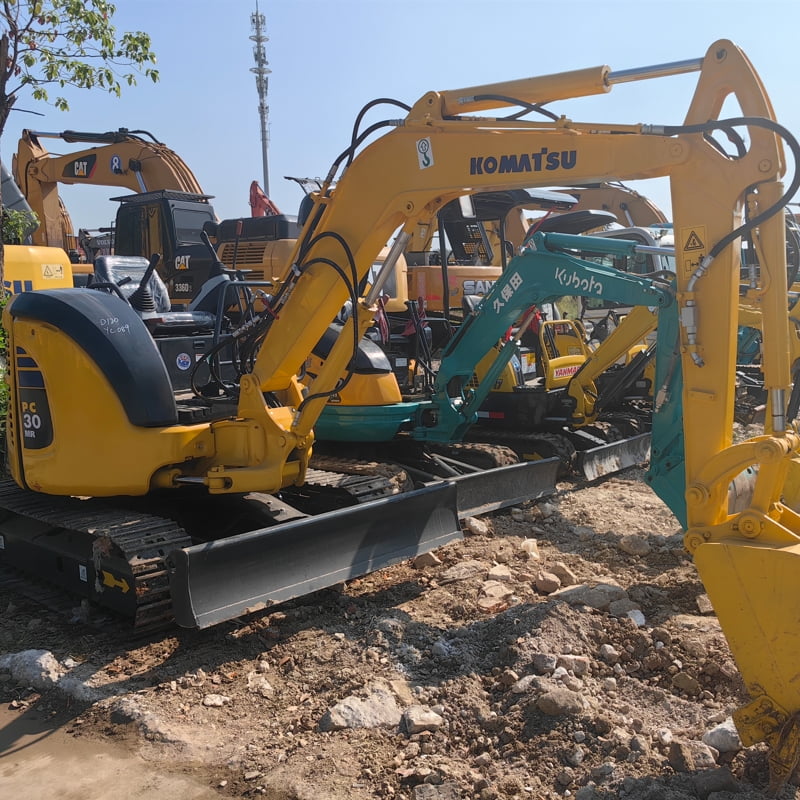 二手小松30挖掘机
