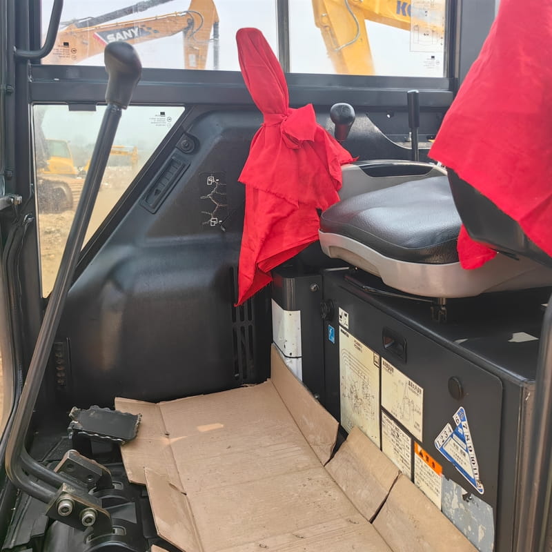 二手小松40挖掘机