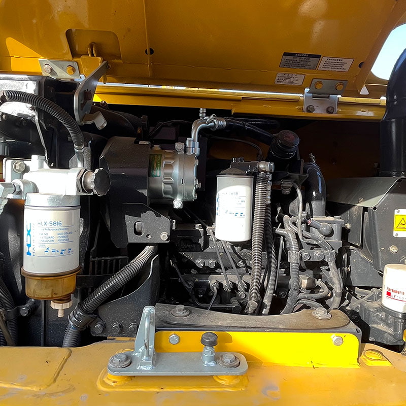 二手小松70-8挖掘机