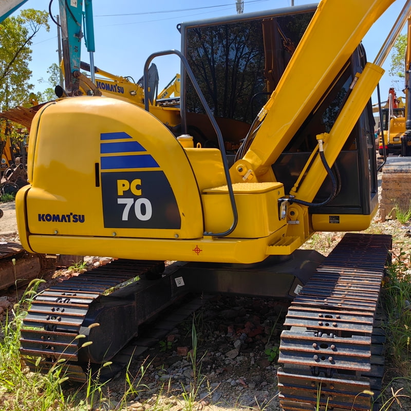 二手小松70-8挖掘机