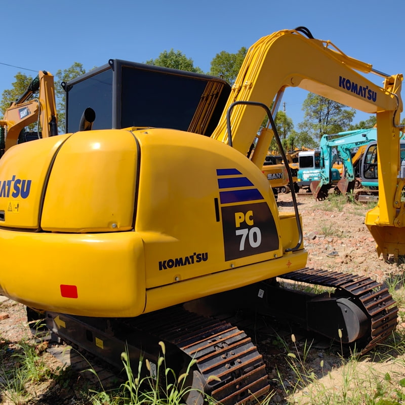 二手小松70-8挖掘机