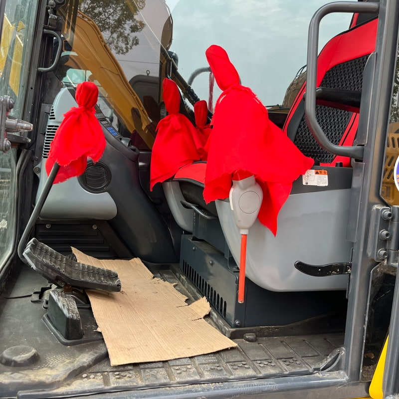 二手小松70-8挖掘机