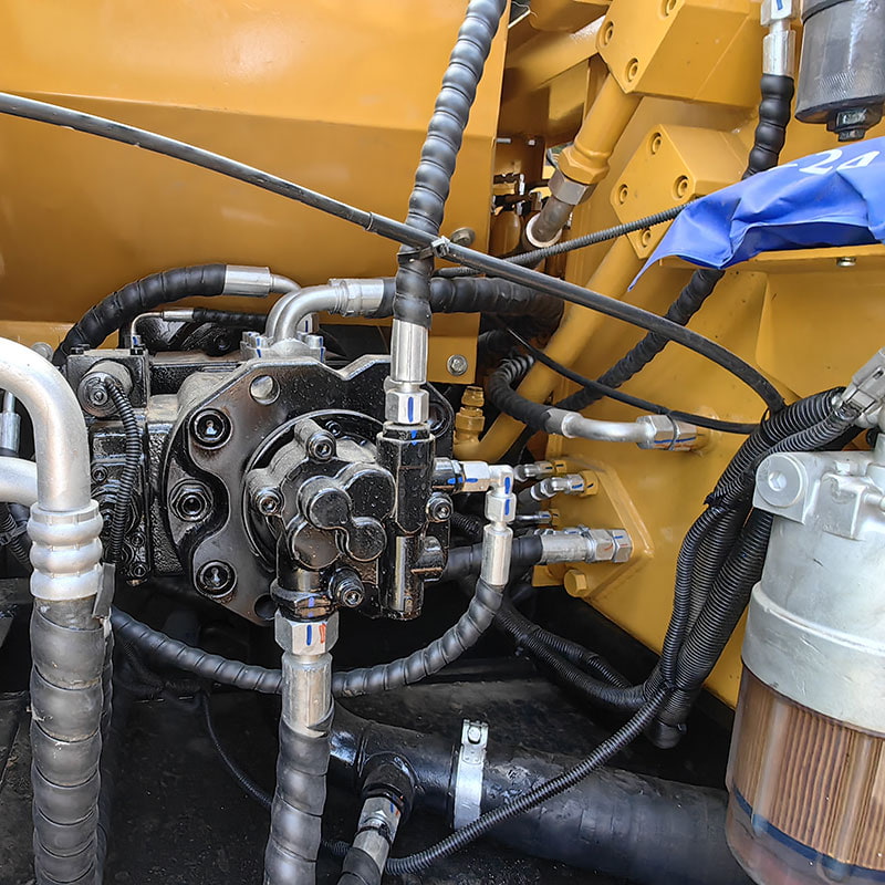 二手三一135挖掘机