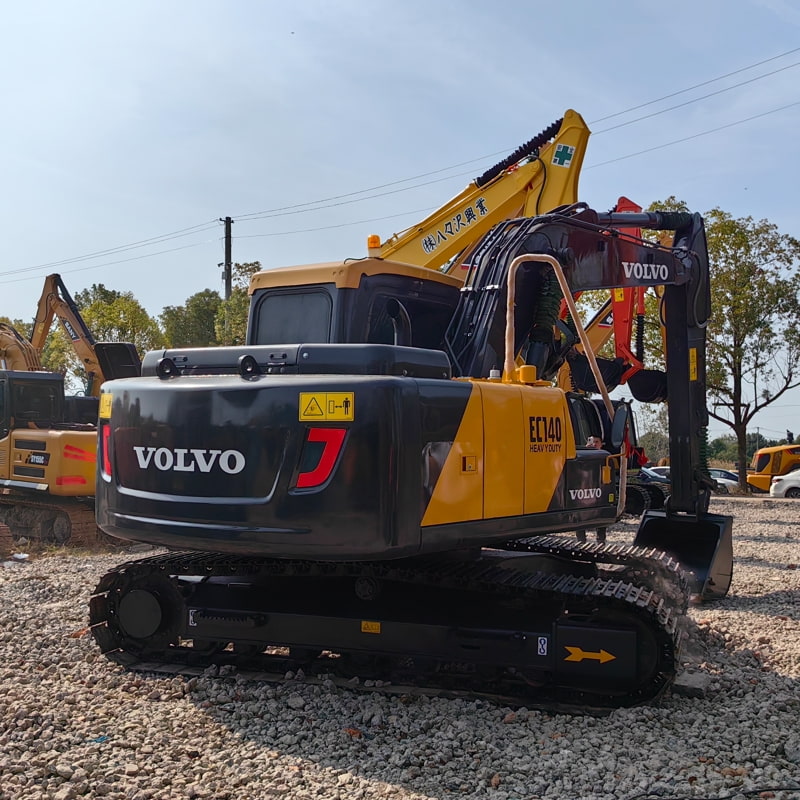 二手沃尔沃140挖掘机