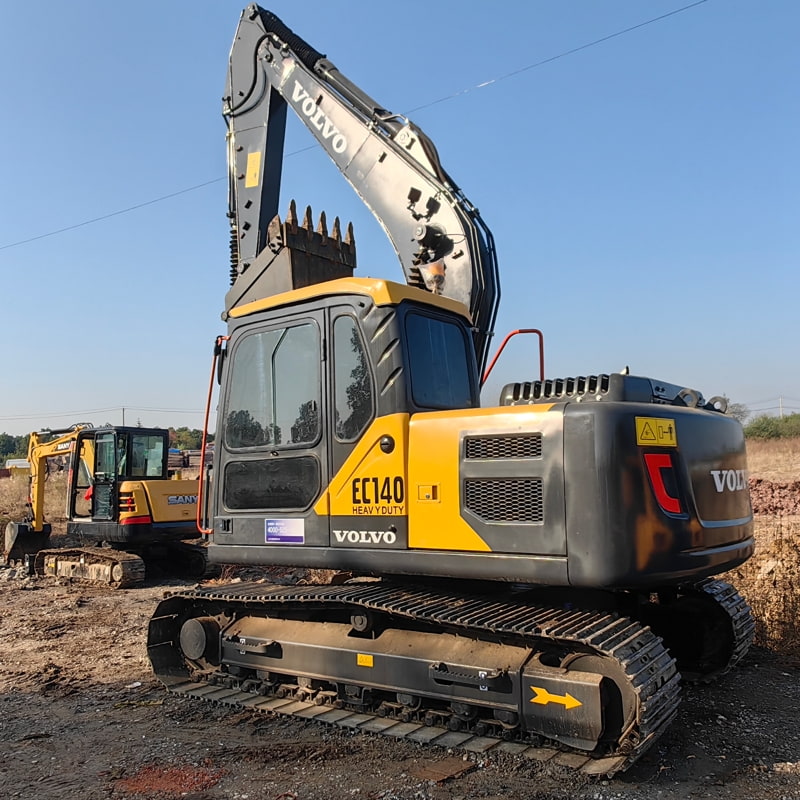 Used 沃尔沃140 excavator