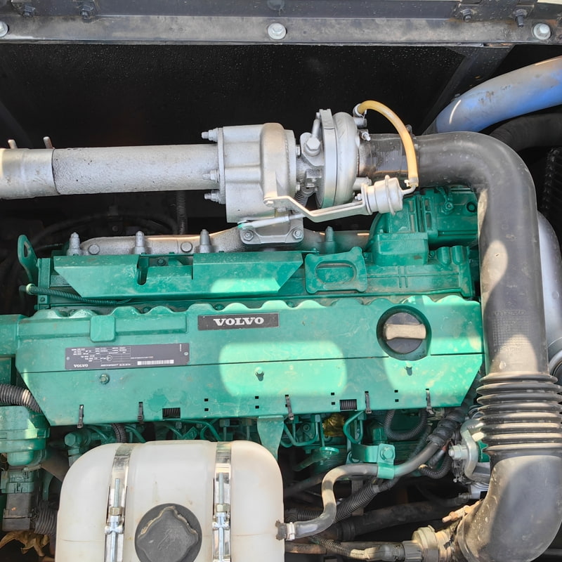 二手沃尔沃210挖掘机