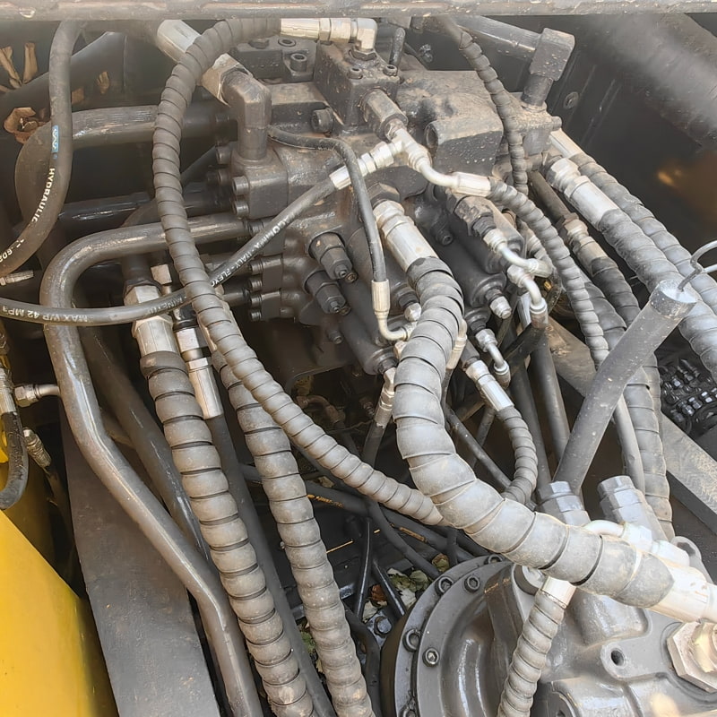 二手沃尔沃210挖掘机