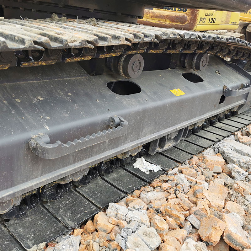 二手沃尔沃220D挖掘机