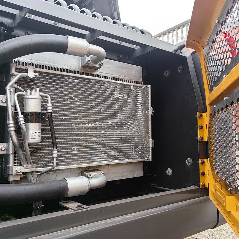 二手沃尔沃240挖掘机