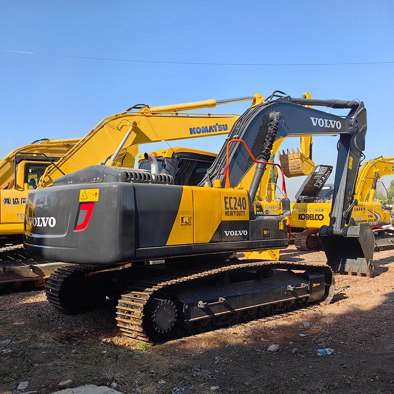 二手沃尔沃240挖掘机