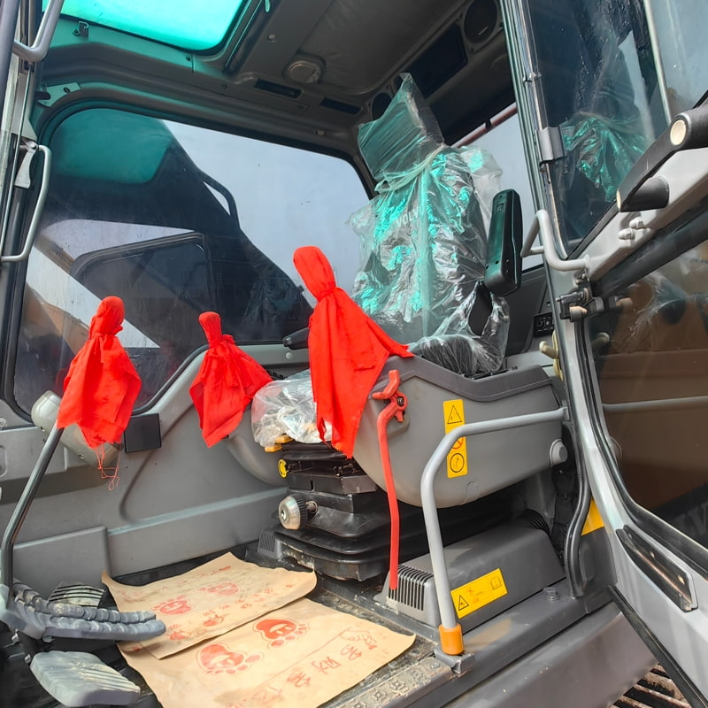 二手沃尔沃290挖掘机
