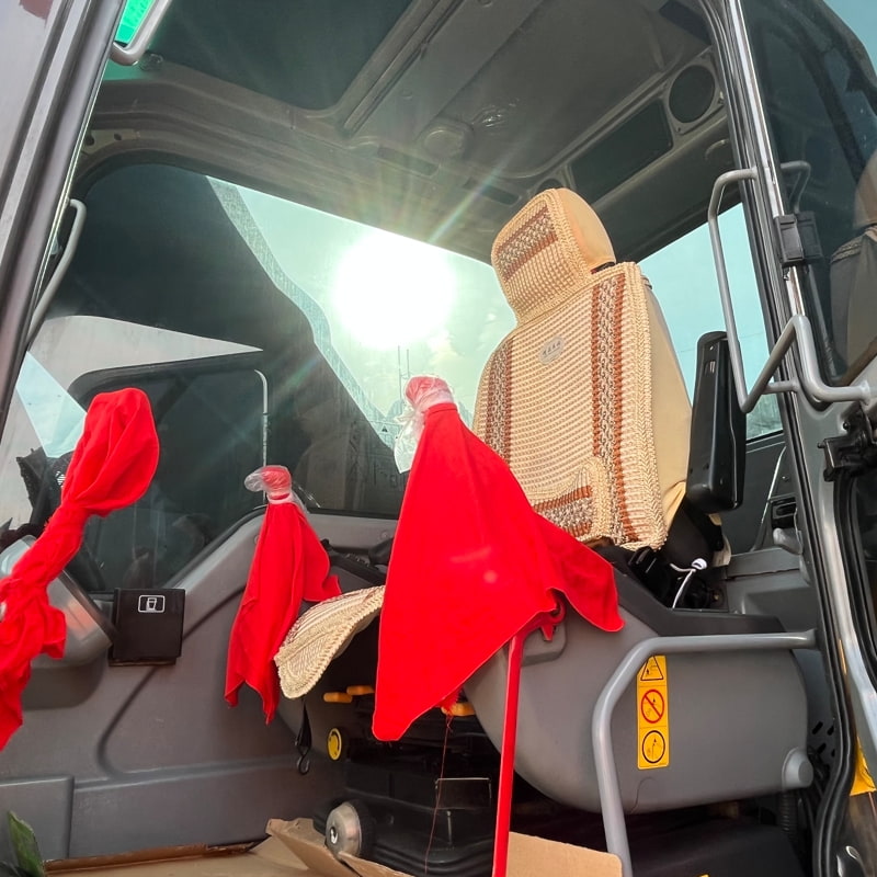 二手沃尔沃290挖掘机