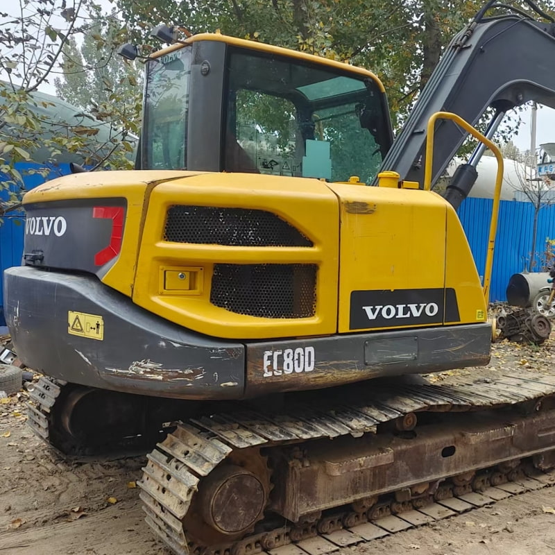二手沃尔沃80D挖掘机