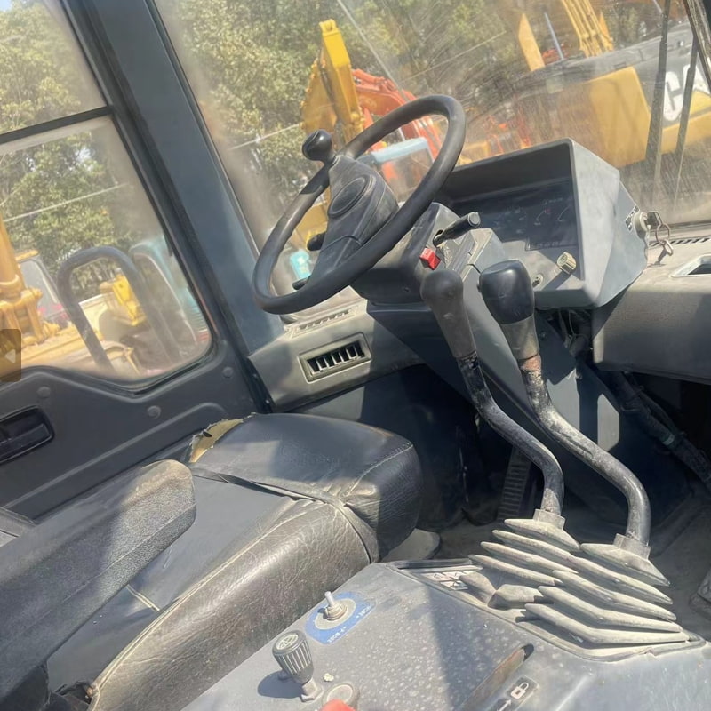 二手小松380装载机