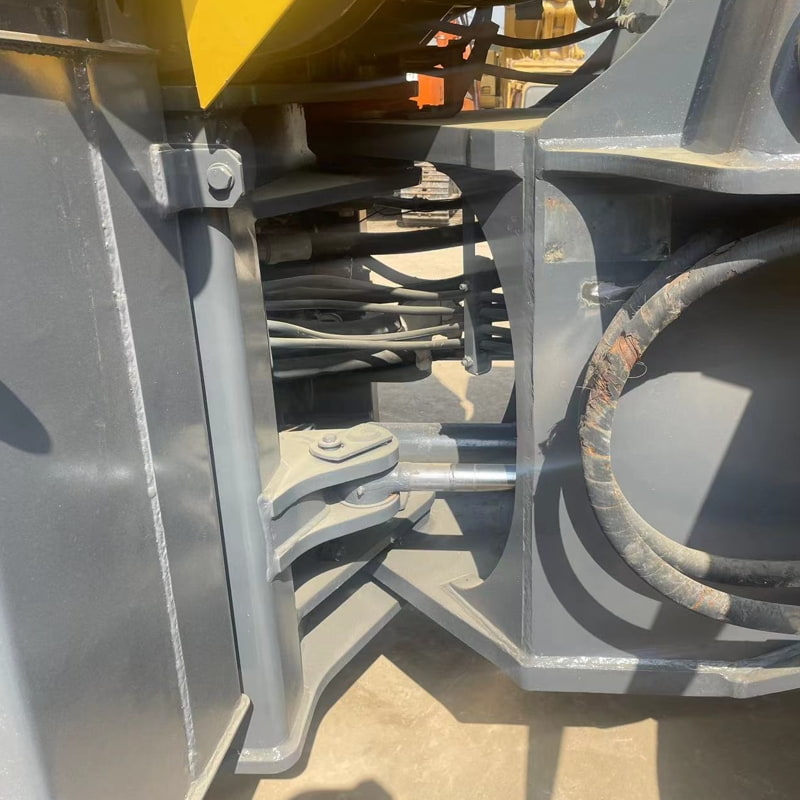 二手小松380装载机